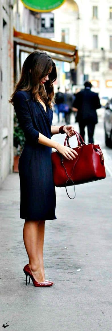 what color goes with midnight blue shirt-dress