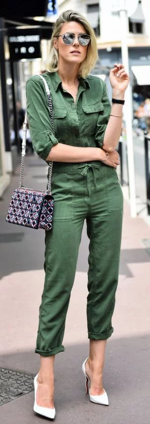 what color goes with army green jumpsuit