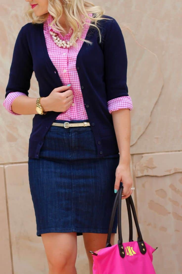 colors that go with dark blue cardigan