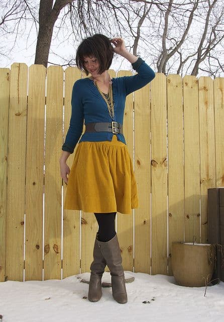 colors that go with mustard yellow skirt