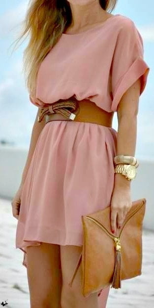 colors that go with salmon dress