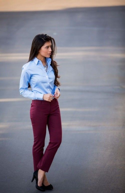 colors that go with sky blue shirt