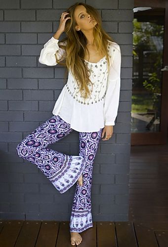 how to wear bell bottoms with white tunic