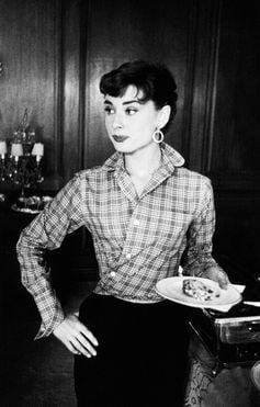 Audry Hepburn in plaid shirt