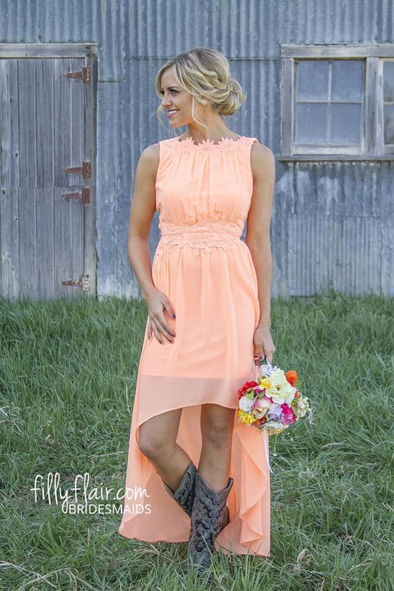 what color goes with peach shiffon dress