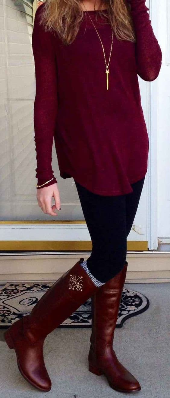 what color goes with burgundy tunic