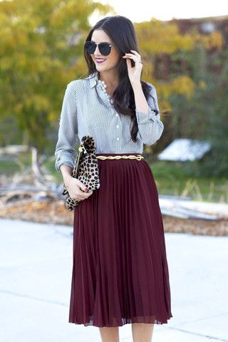colors that go with maroon midi skirt pleated