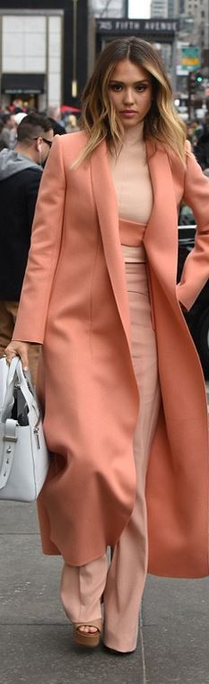 colors that go with coral pink coat