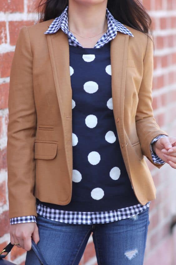 what to wear with polka dot jumper