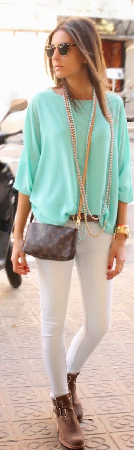what color goes with mint green boho blouse
