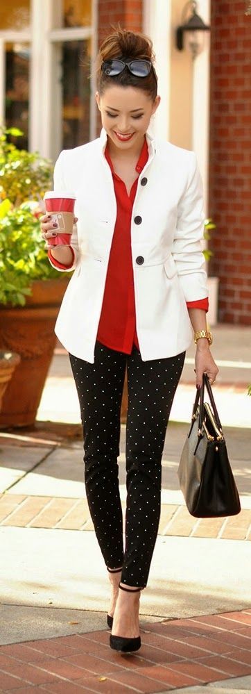 what to wear with polka dot skinny jeans