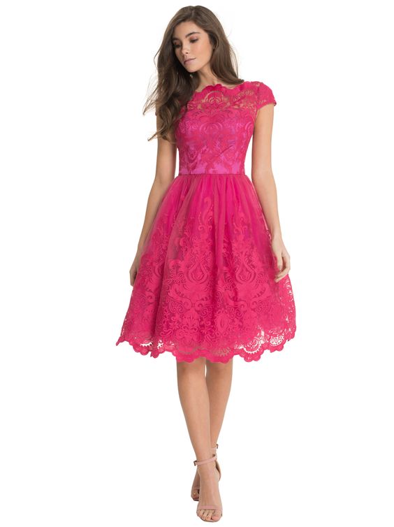 what color goes with fuchsia pink lace dress