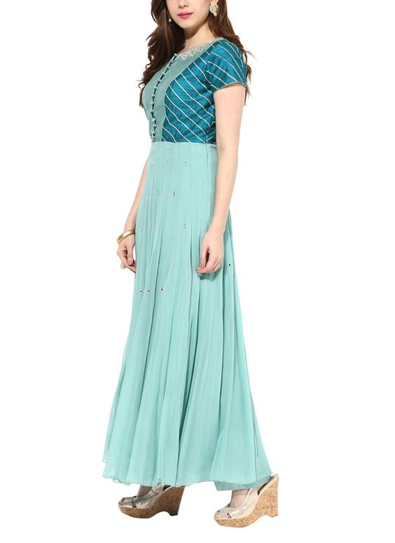 what color goes with cyan maxi dress