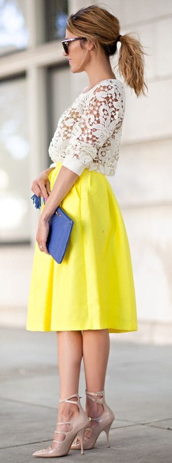 what color goes with yellow midi skirt