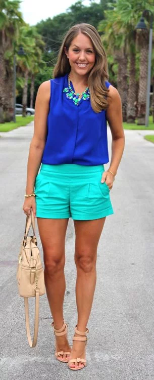 colors that go with turquoise shorts