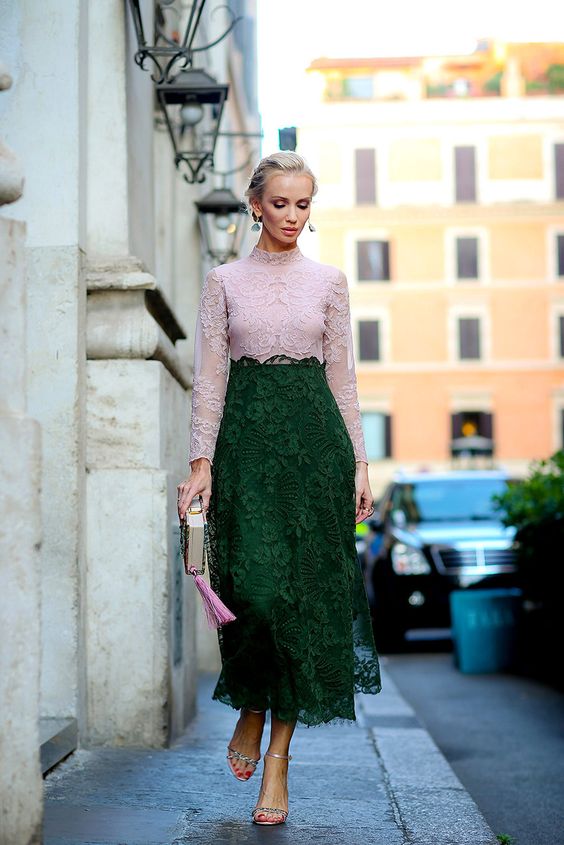 colors that go with forest green lace maxi skirt