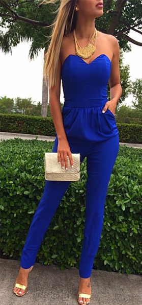 colors that go with cobalt blue overalls