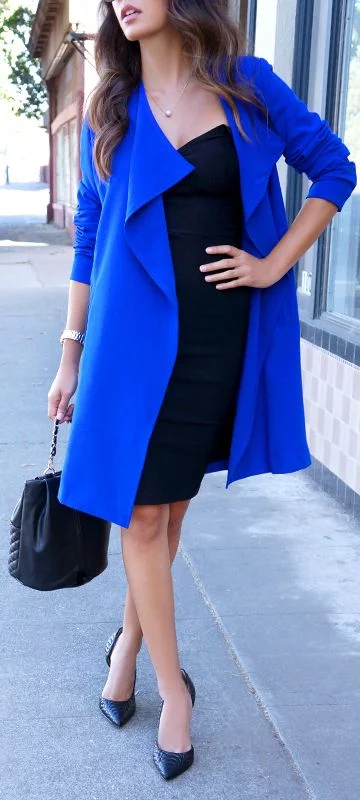 colors that go with electric blue cardigan