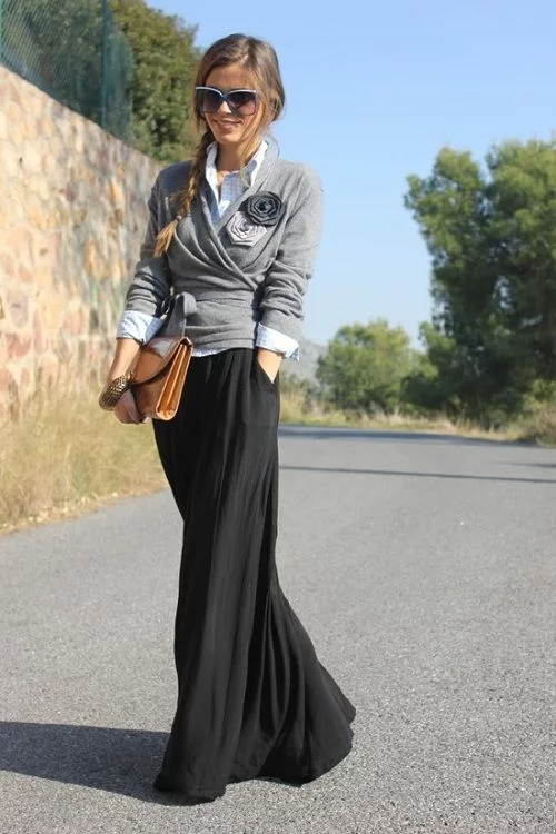 🤩 Ways To Wear A Black Maxi Skirt? [Outfits] 2024🤩