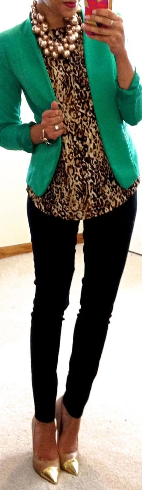 outfit with cheetah printed shirt