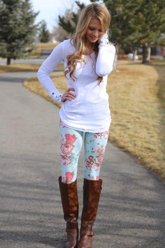 outfit with floral printed leggings