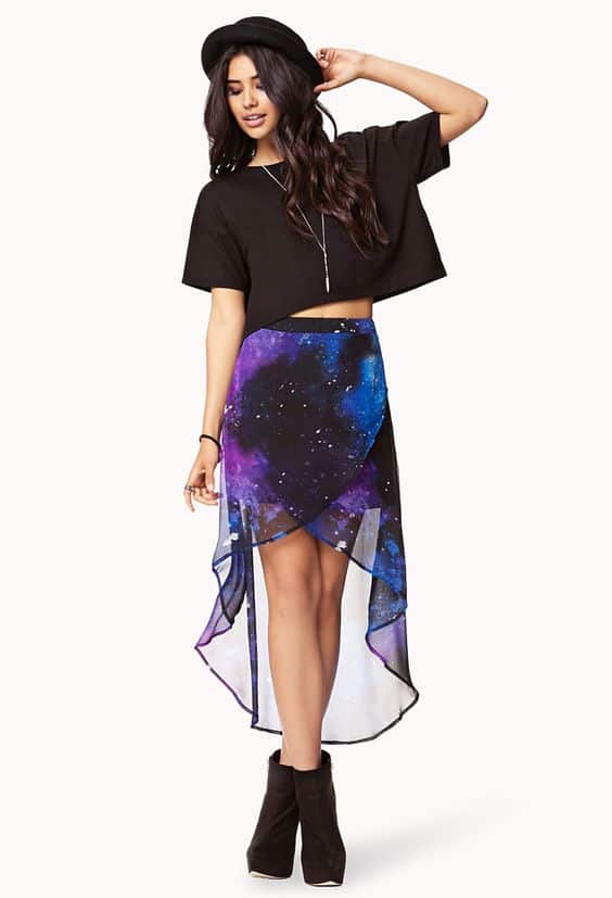 what to wear with galaxy printed layered chiffon skirt