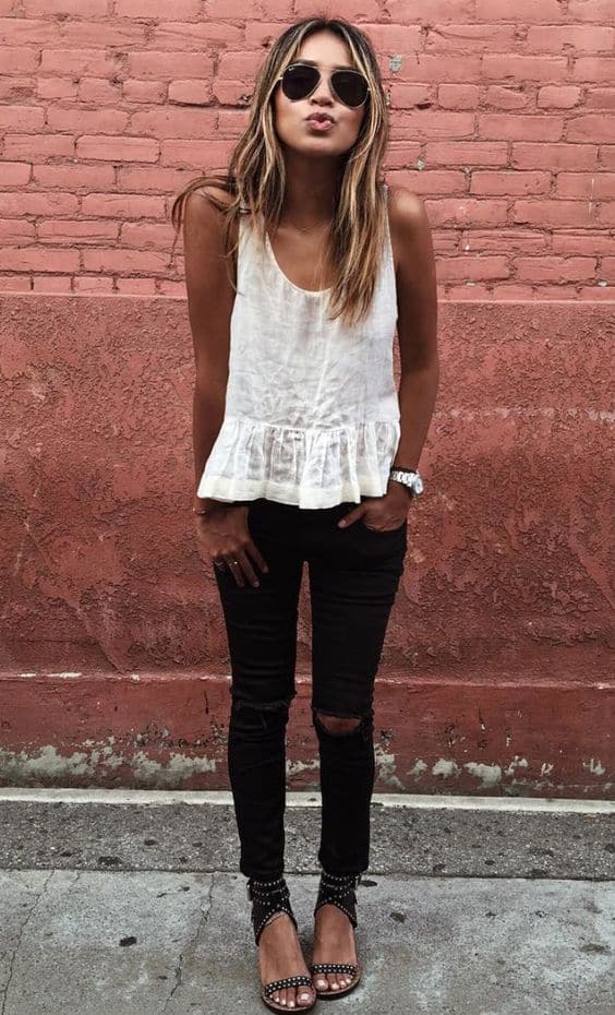 how to wear black skinny jeans with white top