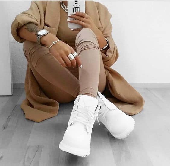 outfit with white timberlands