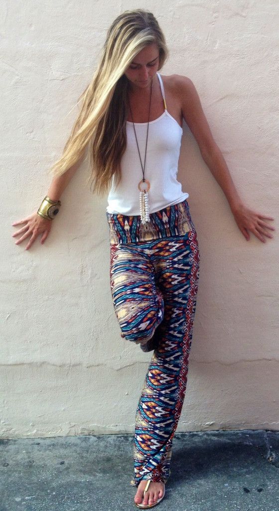 what to wear with tribal printed yoga pants